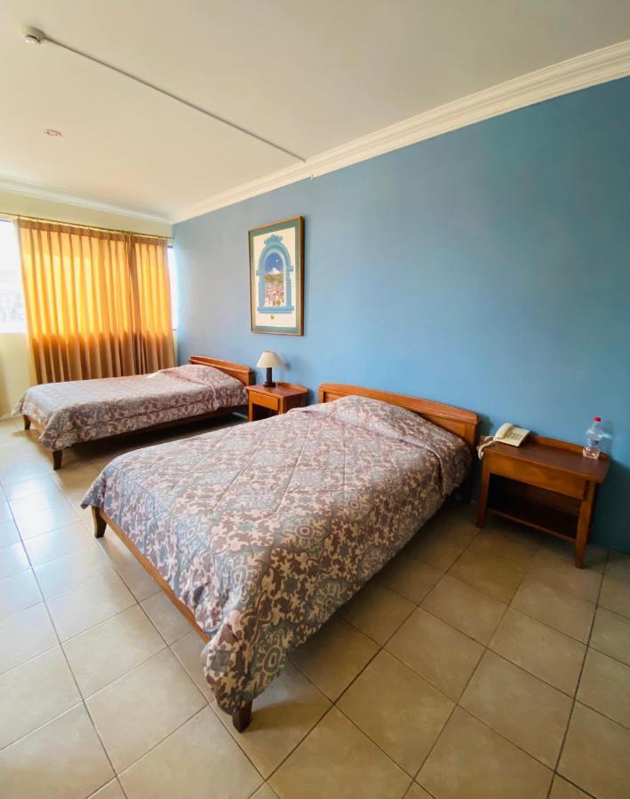Hostal Solar Del Puerto Machala Exteriér fotografie